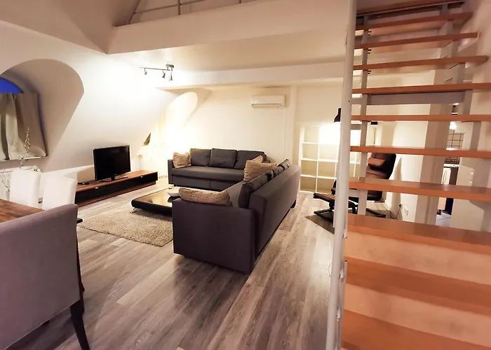 Cf26 75m2 Quiet Duplex アパート